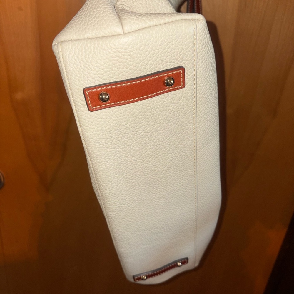 New Dooney and Bourke XL Courtney Purse Bone Pebble Leather - Picture 4 of 4